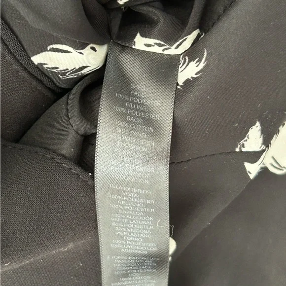 White House Black Market Black Quilted Blazer - Picture 6 of 6